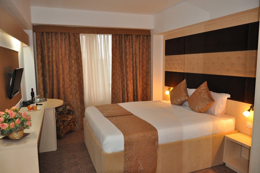 Hotel Plaza Craiova Room photo